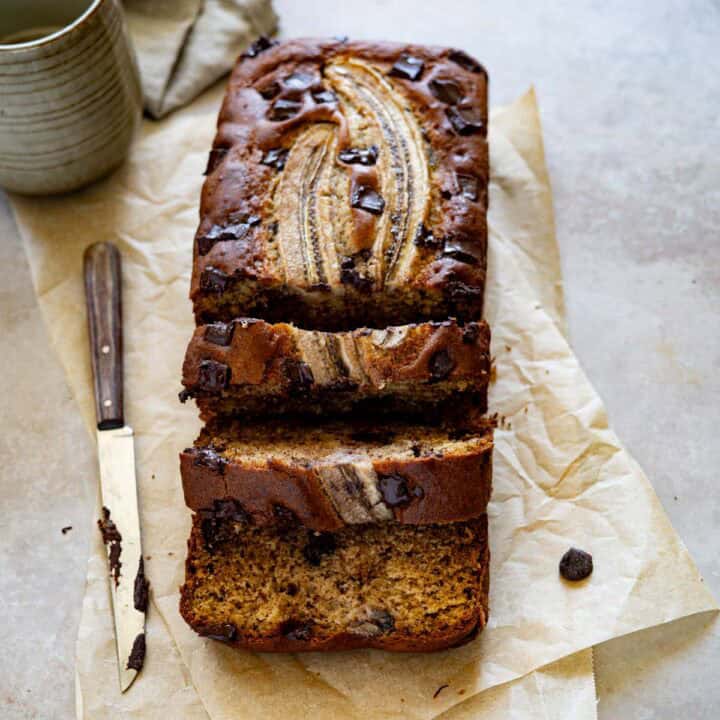 Banana bread - feature photo